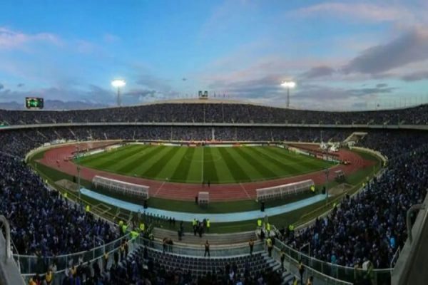 استادیوم فوتبال تماشاگران کارت ملی افق سوم
