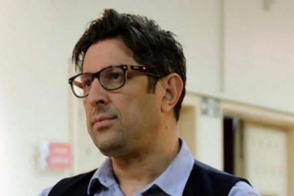 شهاب عباسی بازیگر کارگردان تلوزیون طنز افق سوم