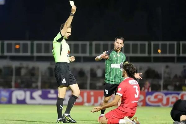 طاهرخانی بازی پرسپولیس خیبر خرم آباد لیگ برتر فوتبال افق سوم