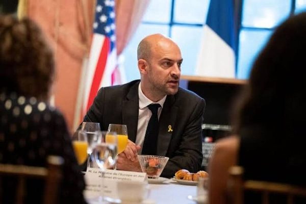 وزیر امورخارجه فرانسه ژان نوئل بارو اسفندیاری افق سوم