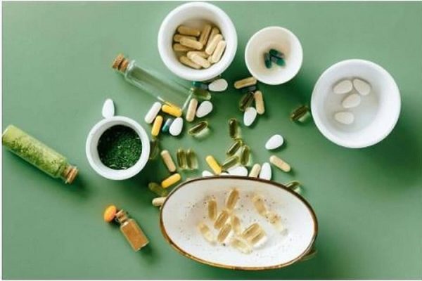 چای سبز مکمل تداخل مصرف چای سبز با مکمل ها آهن ویتامین ب تغذیه سبک زندگی افق سوم