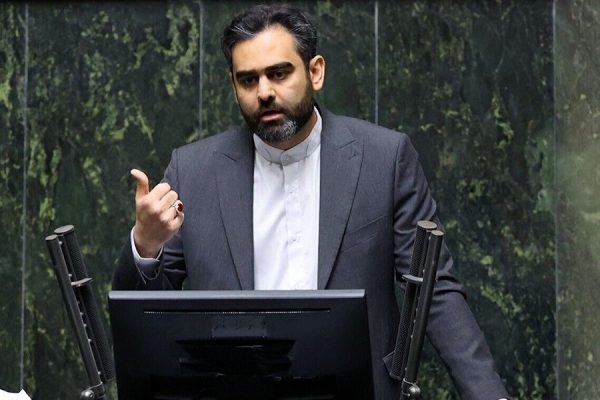 امیرحسین ثابتی نماینده تهران مجلس شورای اسلامی وزیر اقتصاد مدنی زاده انتقاد تند ثابتی به وزیر اقتصاد ارز قیمت دلار