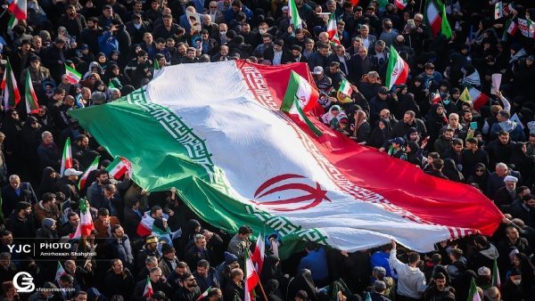 توطئه دشمنان در برابر اراده آهنین ملت ایران هیچ اثری نخواهد داشت