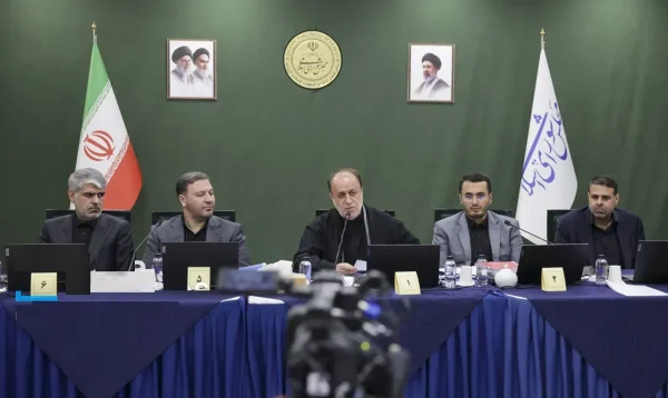 هیات رئیسه اولین جلسه مجازی مجلس پس از جنگ