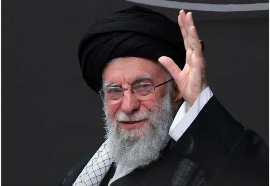 رهبر شهید
