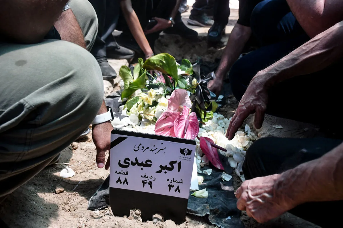 اکبر عبدی