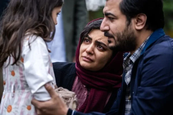 فیلم ماه پنهان